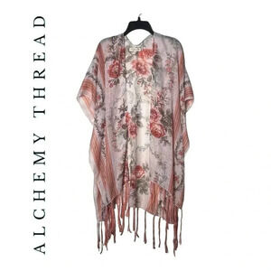 1816. ALCHEMY THREAD‎ FRINGE FLORAL PONCHO LIKE KIMONO ORANGE/CREAM ONE SIZE